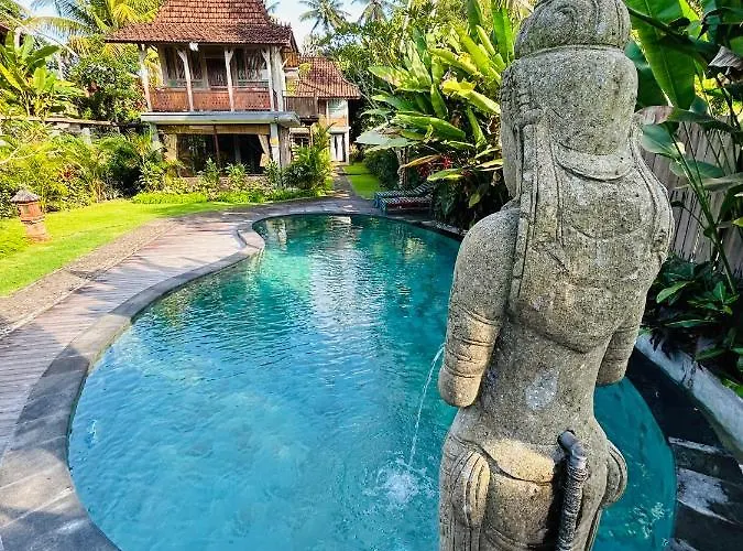 Puri Sundaram Villa *